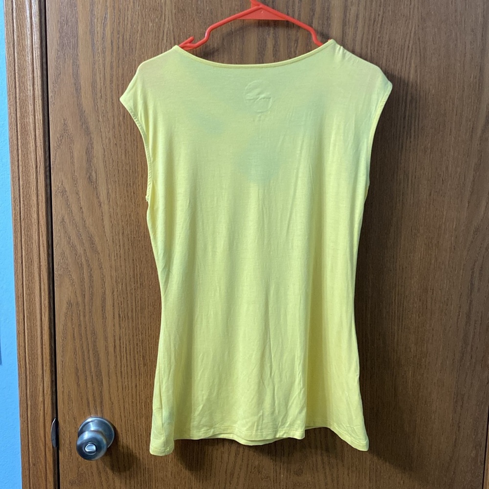 “5/$20” inc international concepts spring yellow sleeveless shirt size XL - Picture 4 of 5